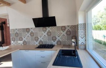 Jeziorosfera. Stodoła przy wodzie. - Foto 15