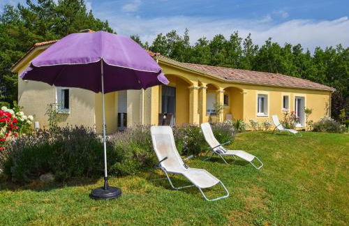 Villa in Cazals with Pool & Lake Nearby - Foto 2