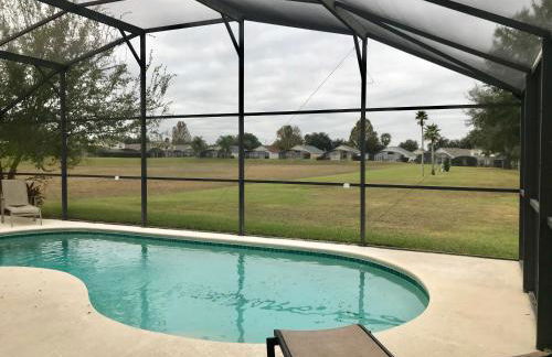 Queenie's Palace - Photo 3