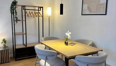 Moderne 2-Zimmer-Whg - Nähe Bahnhof mit Balkon und Stellplatz - 2 Smart-TV - Foto 5, wardrobe