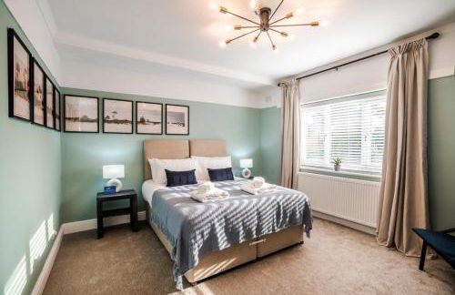 3-Bedroom Apartment 2-Bathrooms 2-Off Street Parking Spaces - Photo 3