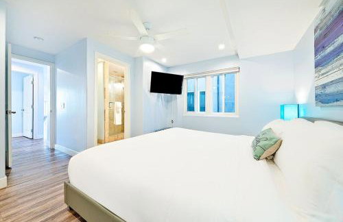 Stunning South Mission Home with Private Rooftop & Ocean Views! - Foto 18