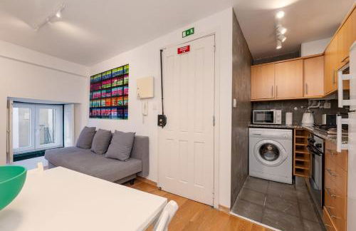 Contemporary Apartment Chiado 2 - Photo 7