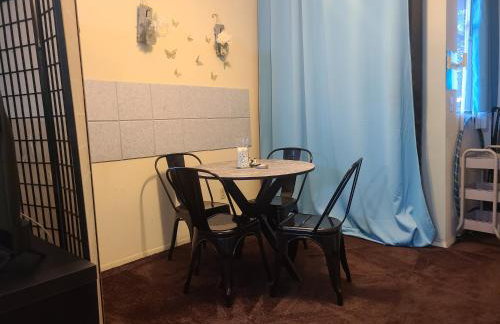 Guest Room in Sherman Oaks with private bathroom and balcony - Foto 22