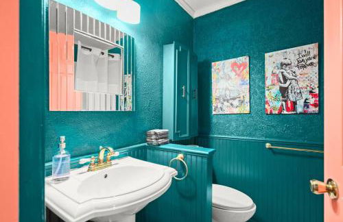 New Remodeled 4 BDRM Central Austin W/Pool & Patio - Foto 15