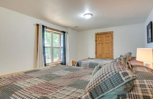 Pet-Friendly Wisconsin Cabin on Lake with Fire Pit! - Foto 42