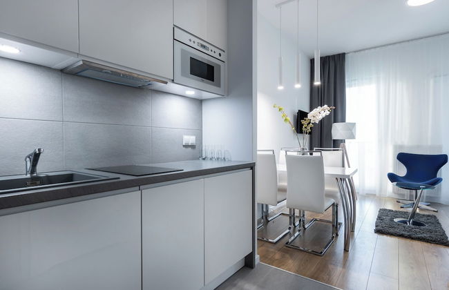 Vola Residence - Photo 23