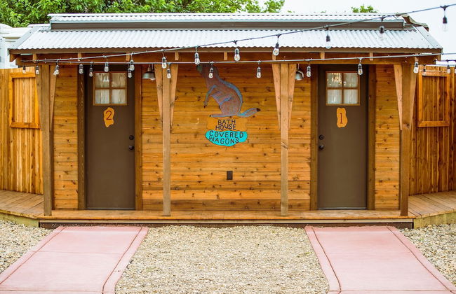 The Big Texan - Cabins & Wagons - Foto 16