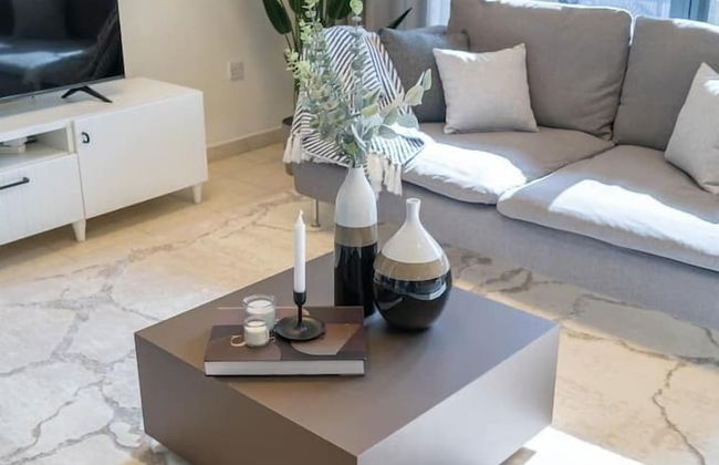 Vogue - Spacious 3BHK Greens & Views - Photo 25