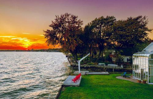 Enjoy Our Lakefront Paradise - Foto 34