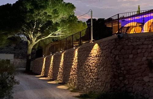 Maison typique avec vue dégagée sur la vallée - Photo 12