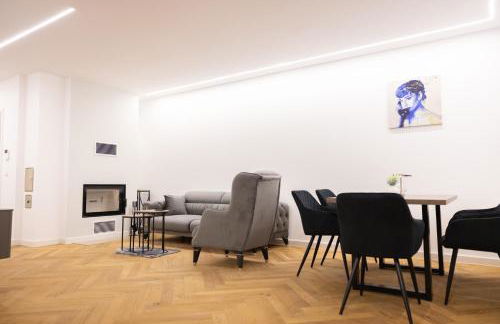 Neubau Apartment mit Kamin und Terrasse in Premium Lage Parkplatz inklusive - Foto 24