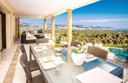 Casa Orquídea - Luxury 4 bedroom Villa - Photo 8