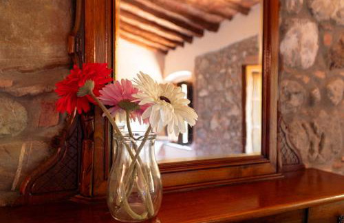 Podere I Sorbi, Spacious Tuscan Villa in Lajatico, Near Pisa & Volterra - Foto 11