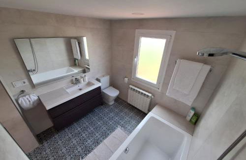 Casa tradicional en el Camino dos Faros Costa da Morte - Foto 18