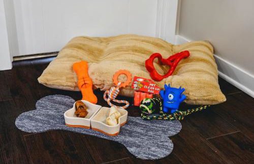 NEW Great Escape 404 2BR Condo Near Downtown and Bay - Photo 39