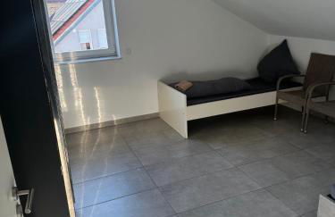 3 Zimmer Wohnung mit Balkon und Parkplatz - Foto 8