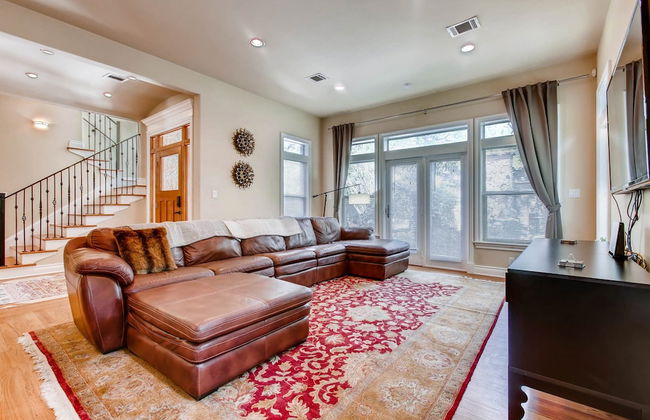 Luxury 4 Bedroom Home in Central Austin - Foto 16