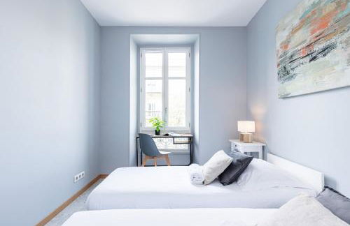 Large 3 Bdr City Center - Photo 27