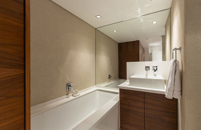 Clifton YOLO Spaces – Clifton Beachfront Penthouse - Photo 55