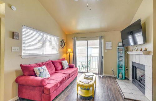 Bay View, Pool Access Romantic Galveston Retreat! - Foto 5