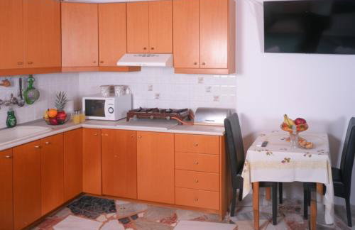 Palaiokastro Hillside Home 900m from the Beach - Foto 4