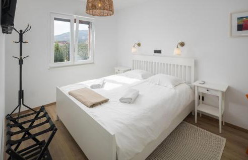 Amazing Home In Strped With Wifi - Photo 35