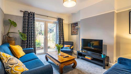 Lovely 4BDR home- Off street parking sleeps 7 - Foto 2