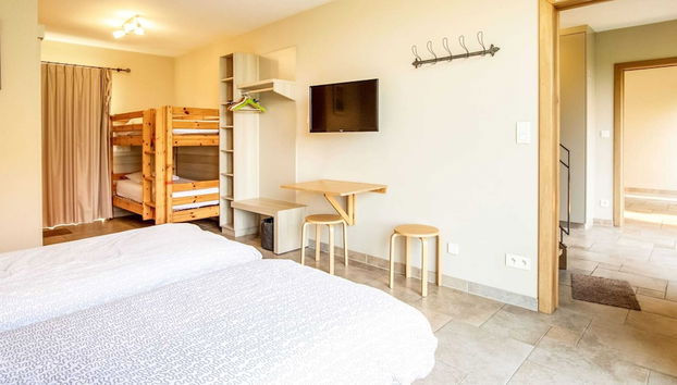 Home in a Rural Setting With a Wonderfully Garden - Foto 5, Habitación