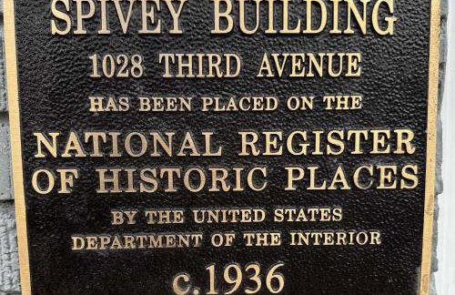 Historic Elegance Loft in Downtown Conway - Photo 16