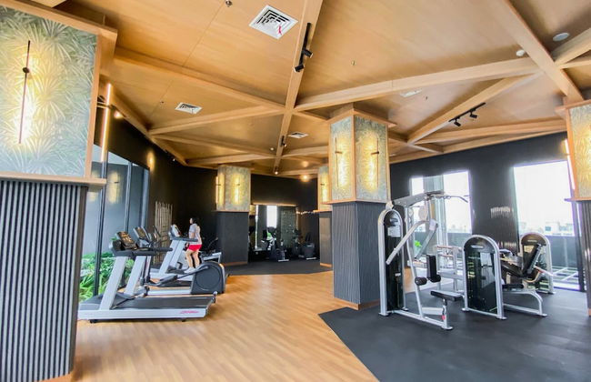 Best Place And Elegant Studio Collins Boulevard Apartment - Foto 16