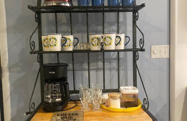 Caseville Splash & Sand Pool House - Photo 14