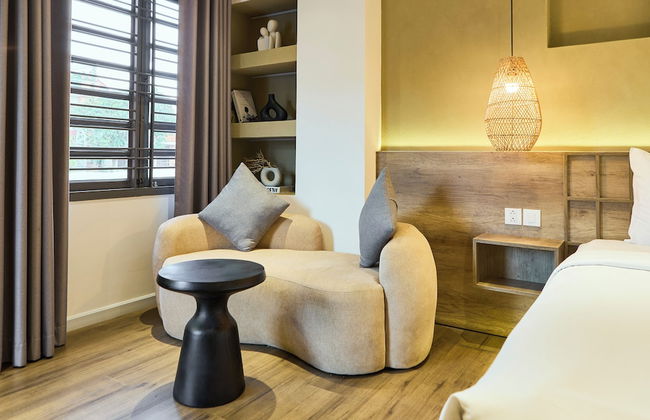 KIN WANDER TAN PHONG, THE MOONAGE - Foto 65