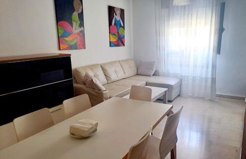 Beatiful and full-equipped flat in the city center - Foto 1
