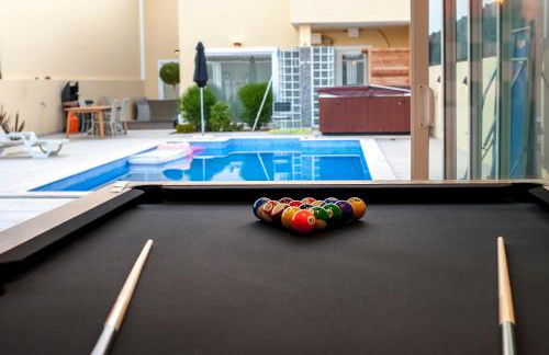 villa Aqua-Jacuzzi-heatable pool-sauna-gym-snooker - Foto 10