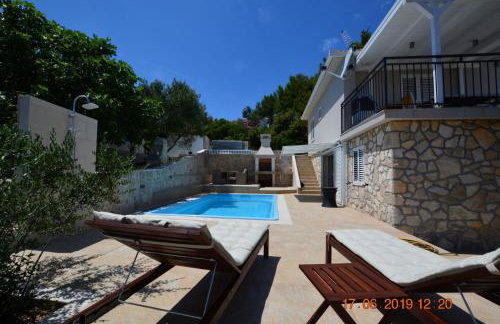 Dreamlodge - Luxe Dalmatian Villa, private pool, parking, mooring, breathtaking sea & mountain view, at 150 m from idyllic private beach - Foto 35