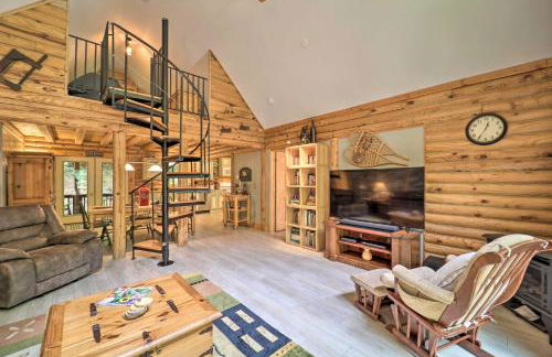 2 Decks and Fire Pit Scenic Beech Mountain Retreat! - Foto 8