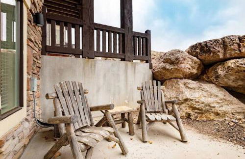 Lakeside Escape 2 BR with Hot Tub - Foto 20