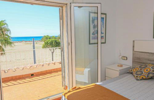 LITORAL COSTA DORADA - VILLA LAURA II Only families - Photo 23