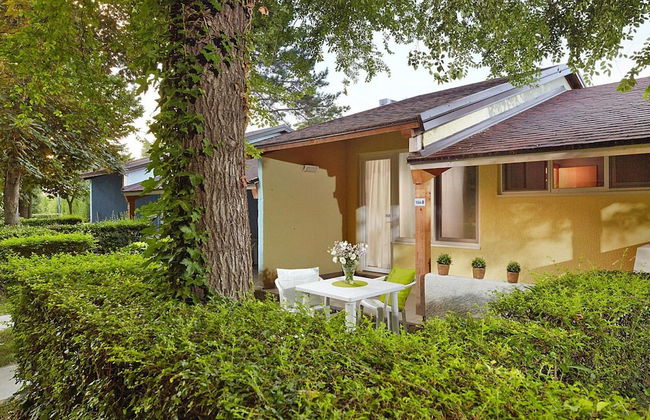 Bungalow in Caorle With Garden Furniture - Foto 18