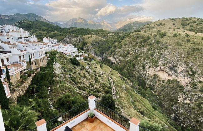 La Perla de Frigiliana Suites & Villa - Photo 1