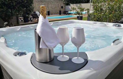 Suite l'inattendu avec Spa privatif et espace bien-être. - Foto 1