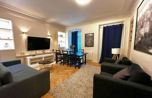 Magnifique Appartement - 3 BR-Arc de Triomphe - Foto 2