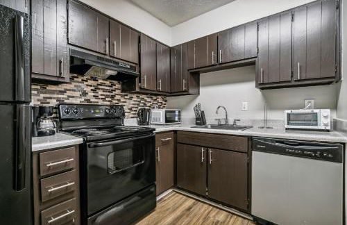 Halsten at Vinings 4603 Spacious 2 bed 15 Bath - Foto 3