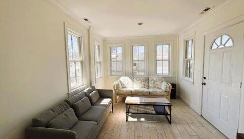 Entire Family-friendly 4 BR Cozy Unit , Metro walk - Foto 2