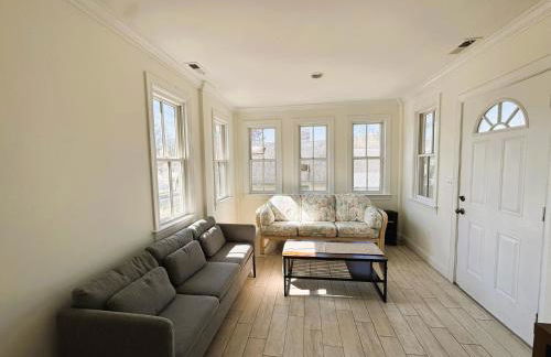 Entire Family-friendly 4 BR Cozy Unit , Metro walk - Foto 2