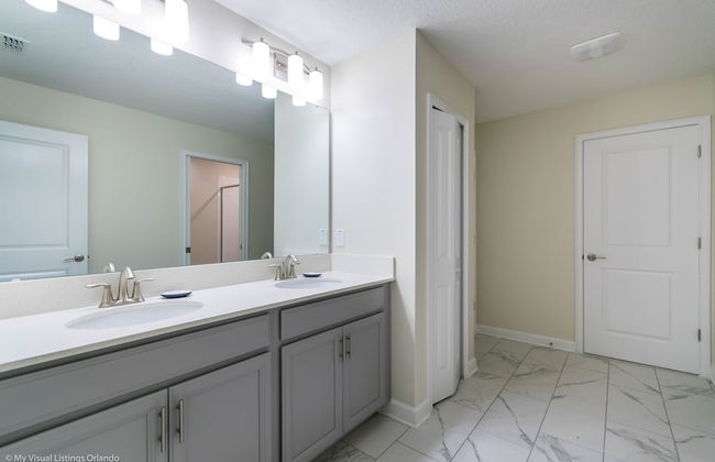 8 BR Villa With Games Room - Photo 34