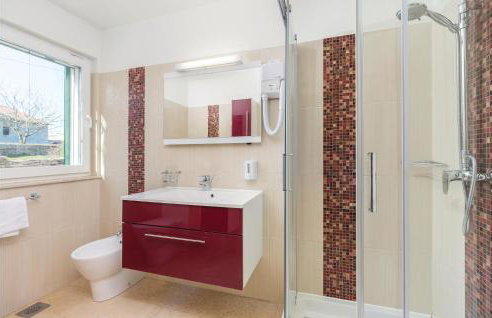 Gorgeous Home In Rezanci With Jacuzzi - Foto 35