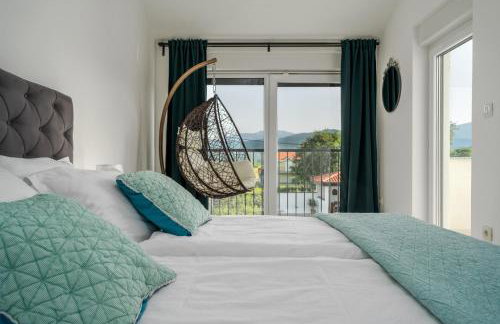 Villa Anja is a 4 bedroom villa with a 32 sqm heated pool near Imotski - Foto 24