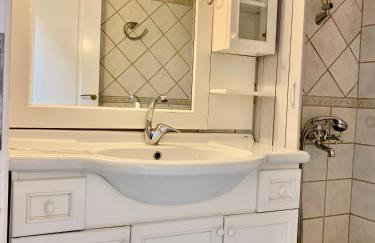 Aggelos and Thisbe Chania Suburbs Sea View Guest House - Foto 30